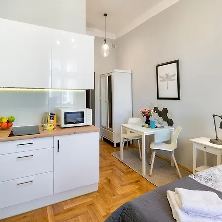 Mint&jade A كراكوفيا